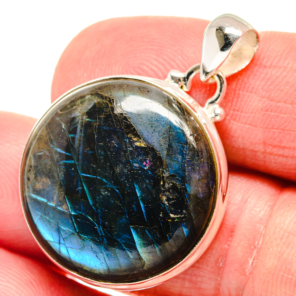 Labradorite Pendants handcrafted by Anasilvercos - PD21907