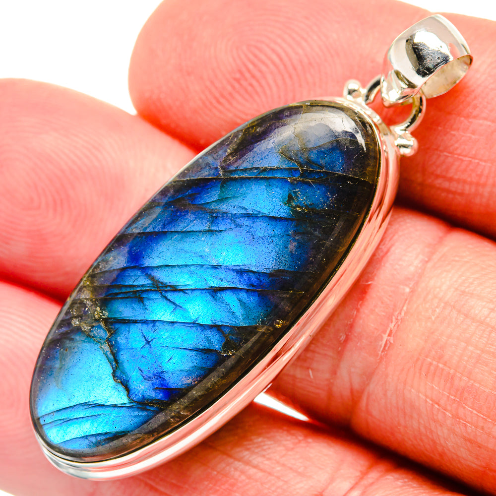 Labradorite Pendants handcrafted by Anasilvercos - PD22034