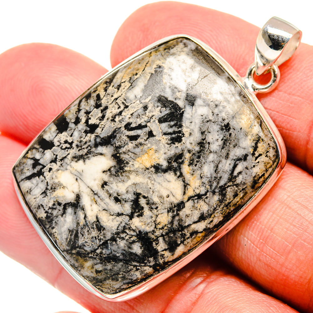 Chrysanthemum Stone Pendants handcrafted by Anasilvercos - PD22047