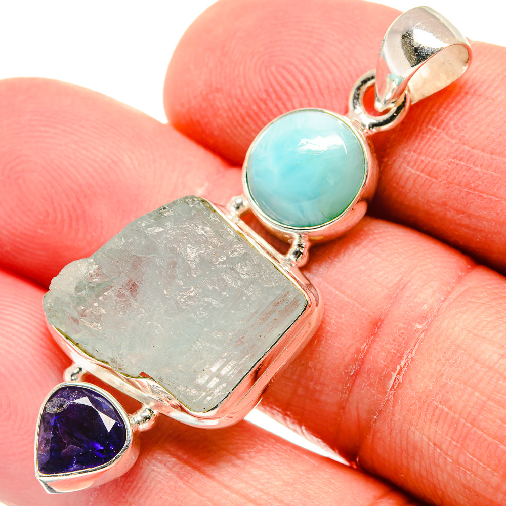 Aquamarine Pendants handcrafted by Anasilvercos - PD22098