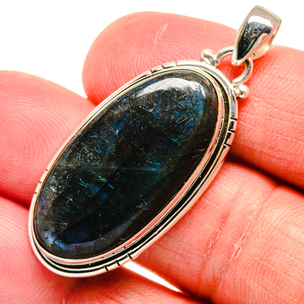 Labradorite Pendants handcrafted by Anasilvercos - PD22160