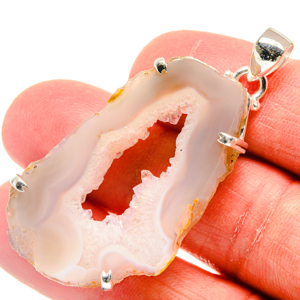 Geode Slice Pendants handcrafted by Anasilvercos - PD22201