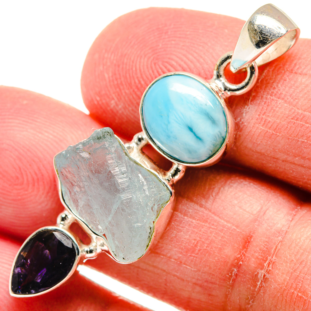 Aquamarine Pendants handcrafted by Anasilvercos - PD22337