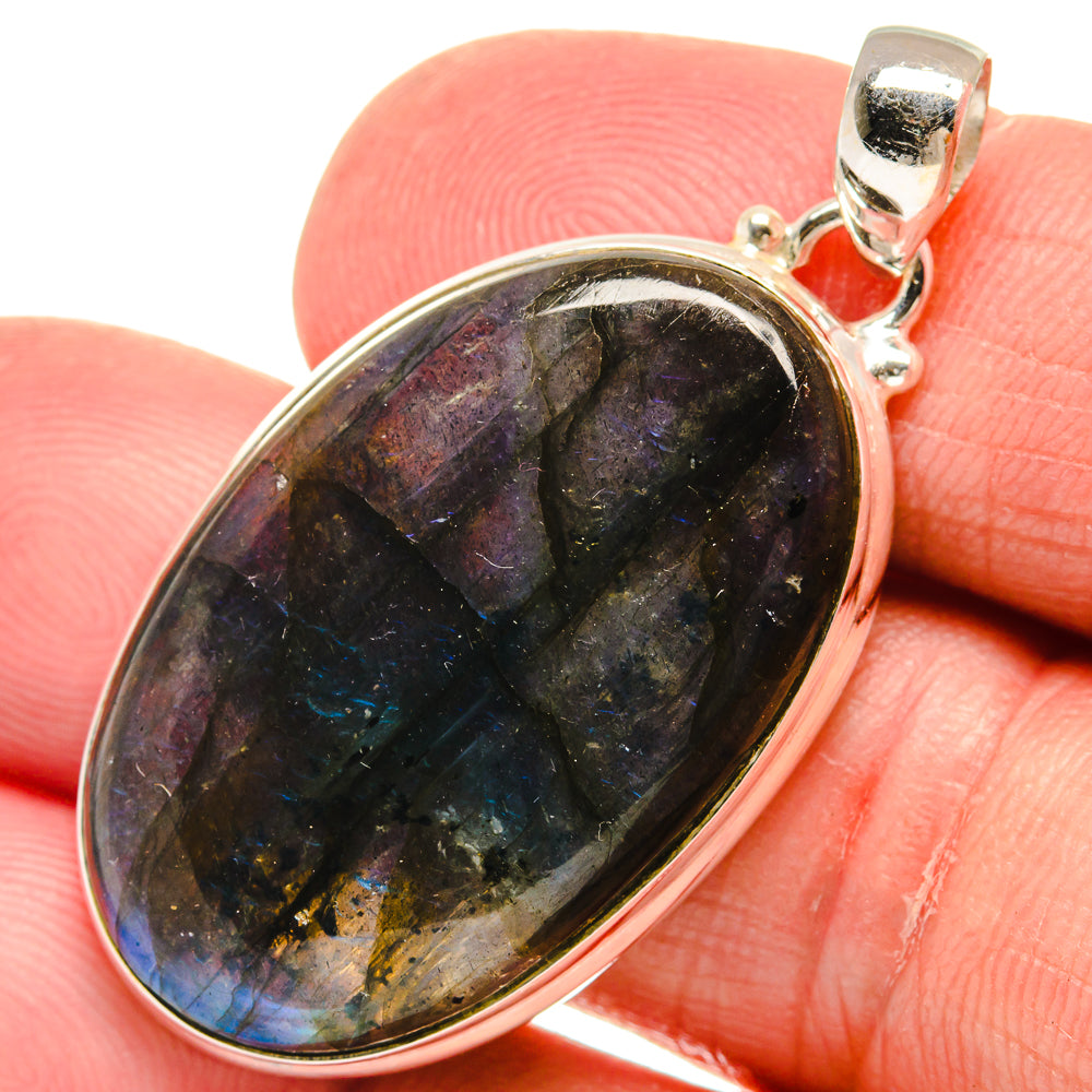 Labradorite Pendants handcrafted by Anasilvercos - PD22616