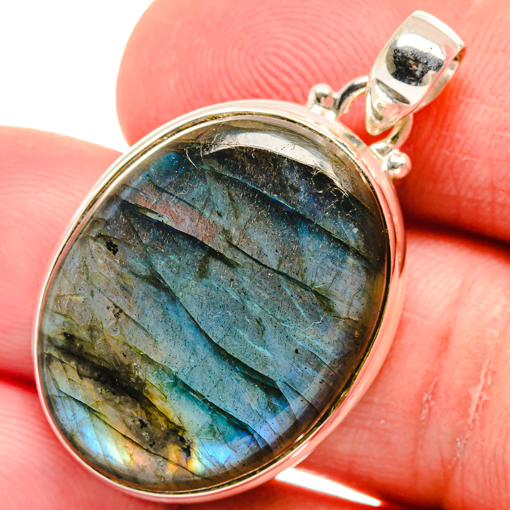 Labradorite Pendants handcrafted by Anasilvercos - PD22733