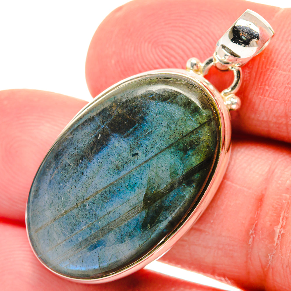 Labradorite Pendants handcrafted by Anasilvercos - PD22739