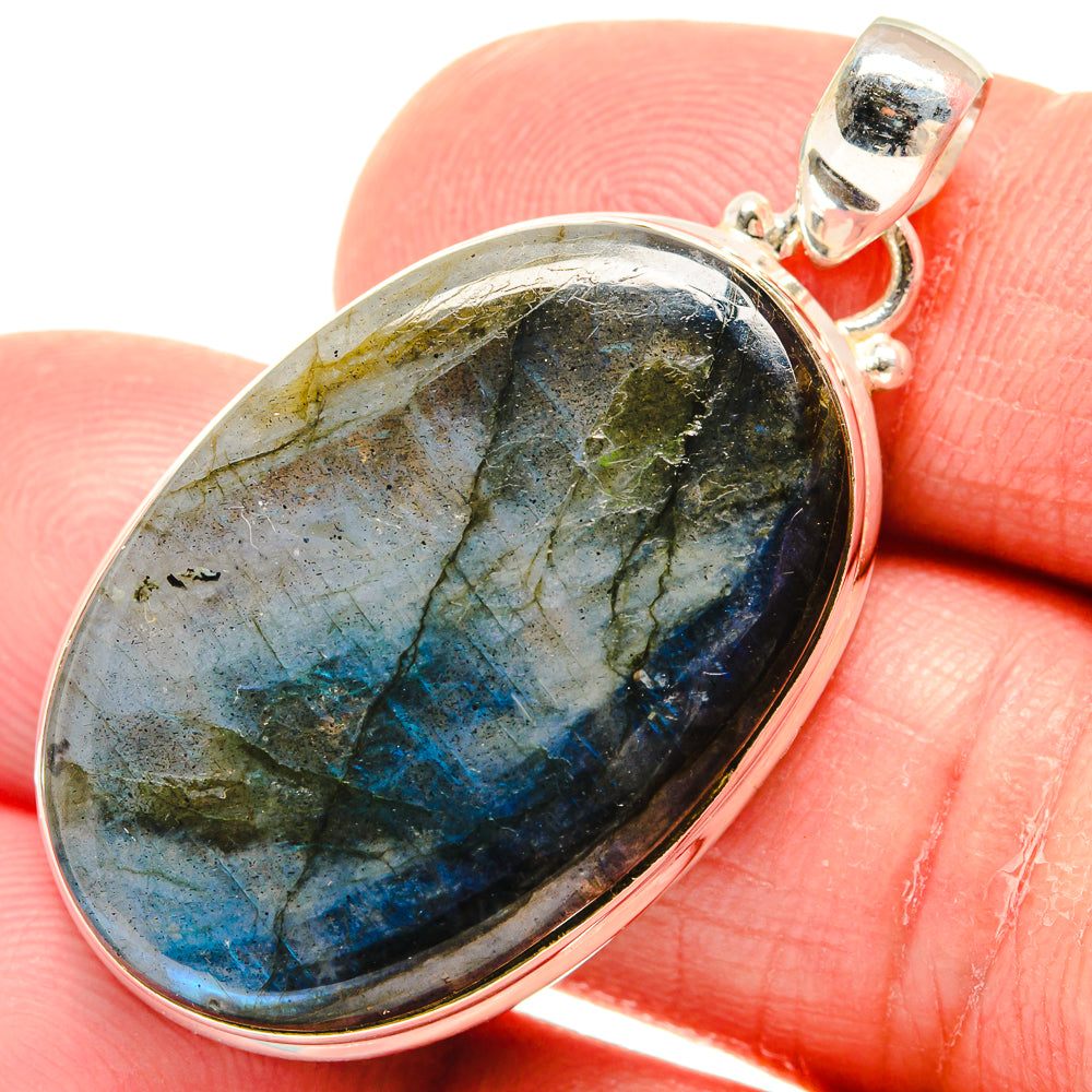 Labradorite Pendants handcrafted by Anasilvercos - PD22896