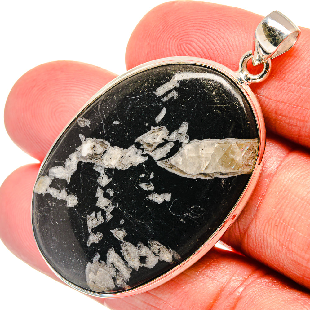 Chrysanthemum Stone Pendants handcrafted by Anasilvercos - PD22962