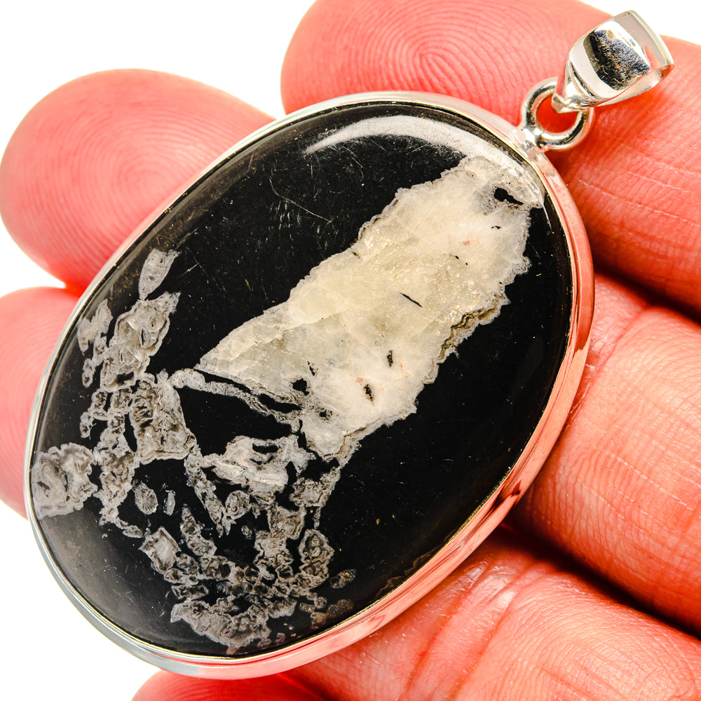 Chrysanthemum Stone Pendants handcrafted by Anasilvercos - PD22967