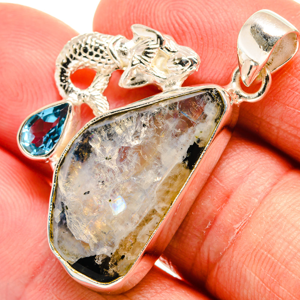 Rainbow Moonstone Pendants handcrafted by Anasilvercos - PD23055
