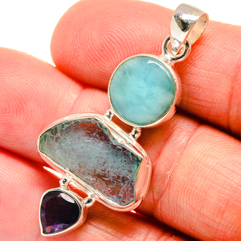 Aquamarine Pendants handcrafted by Anasilvercos - PD23087