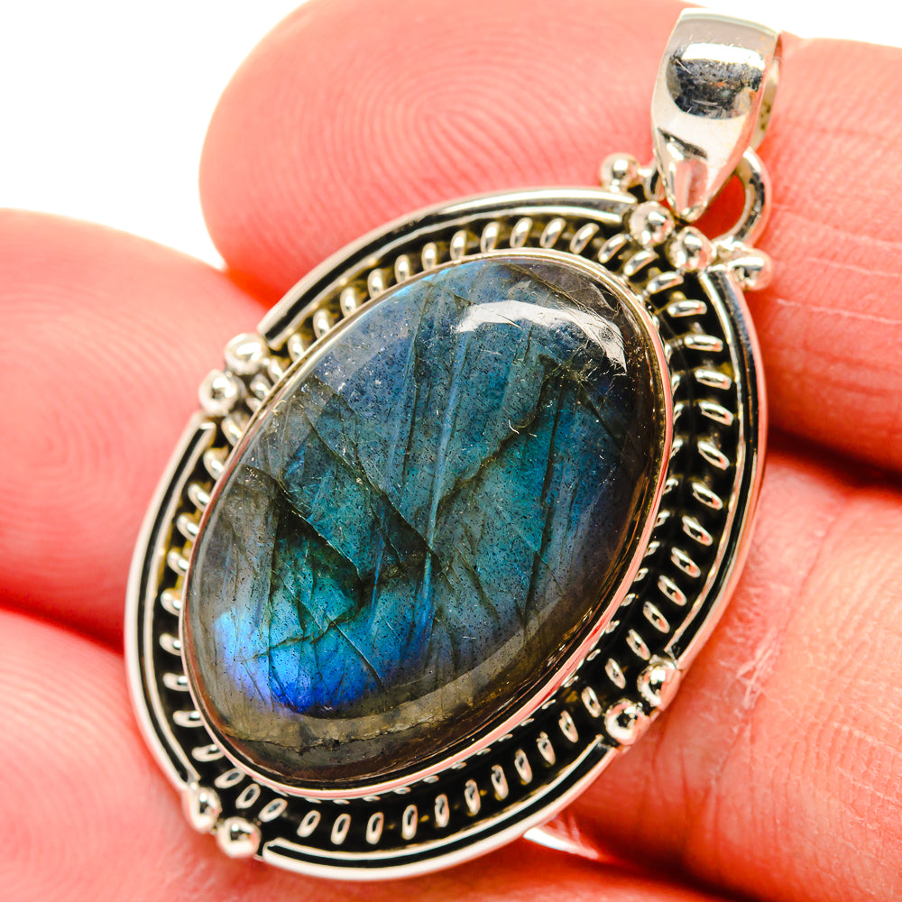 Labradorite Pendants handcrafted by Anasilvercos - PD23140