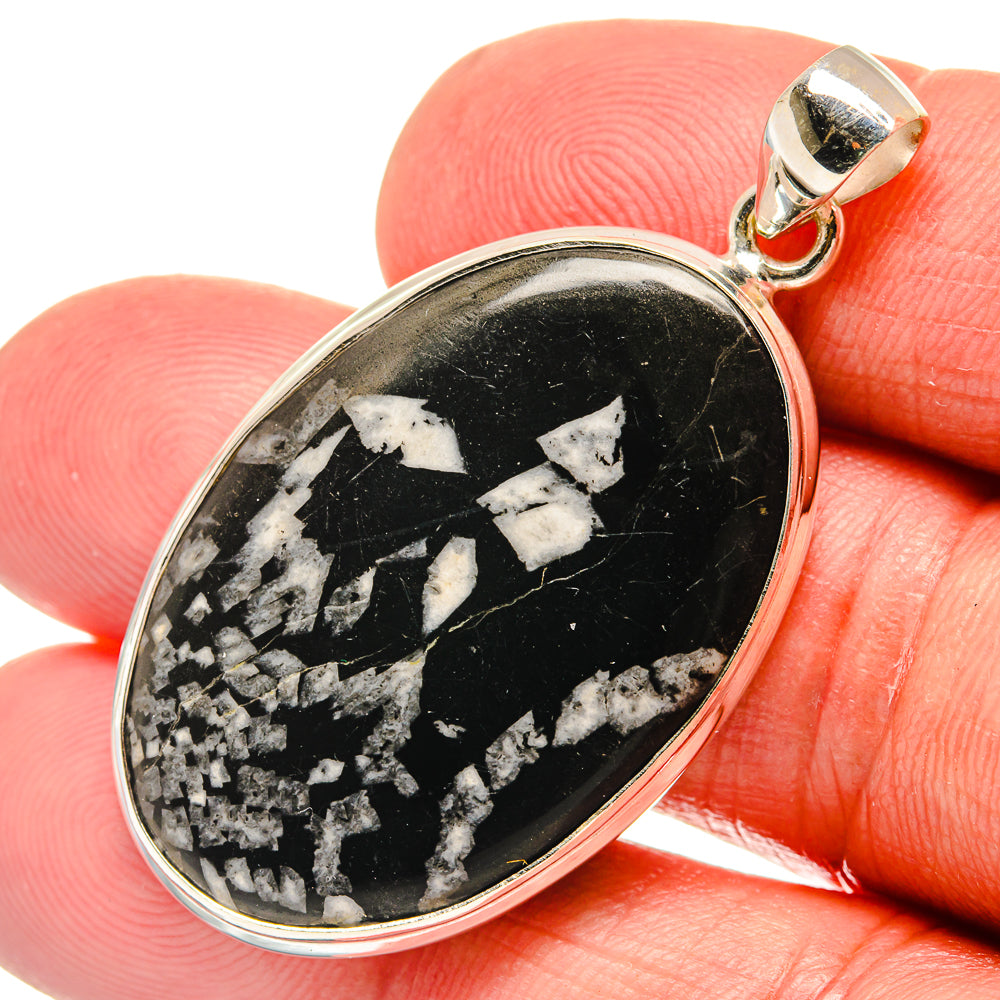 Chrysanthemum Stone Pendants handcrafted by Anasilvercos - PD23249