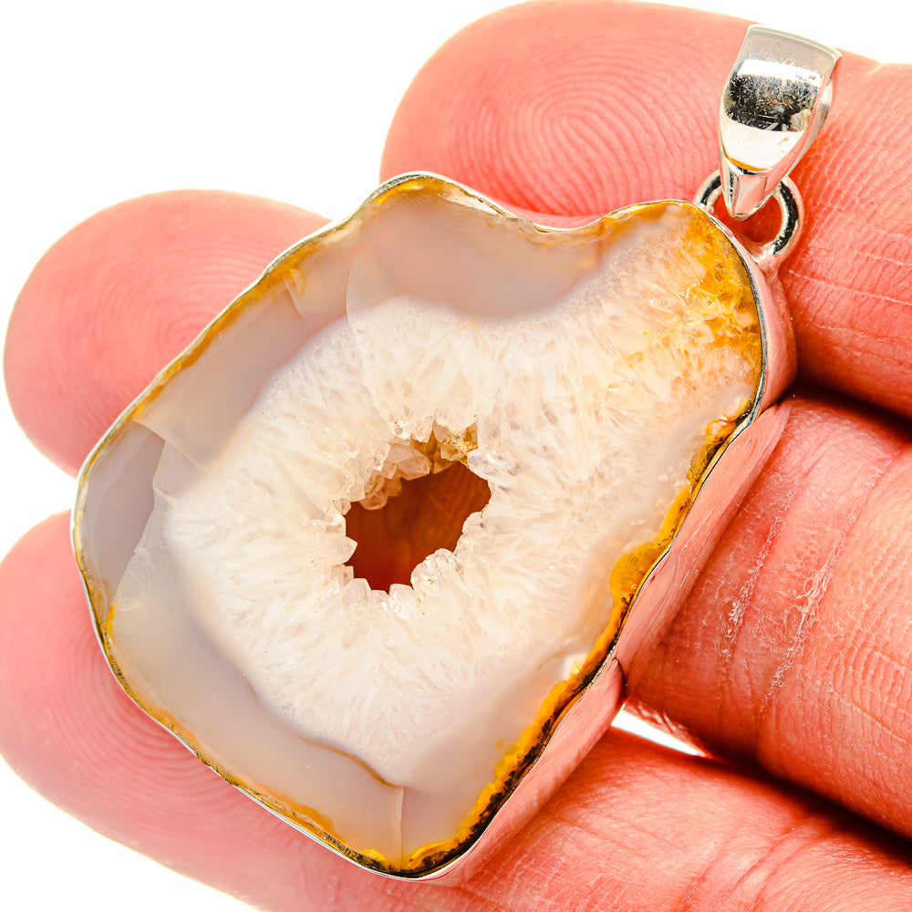 Geode Slice Pendants handcrafted by Anasilvercos - PD23306
