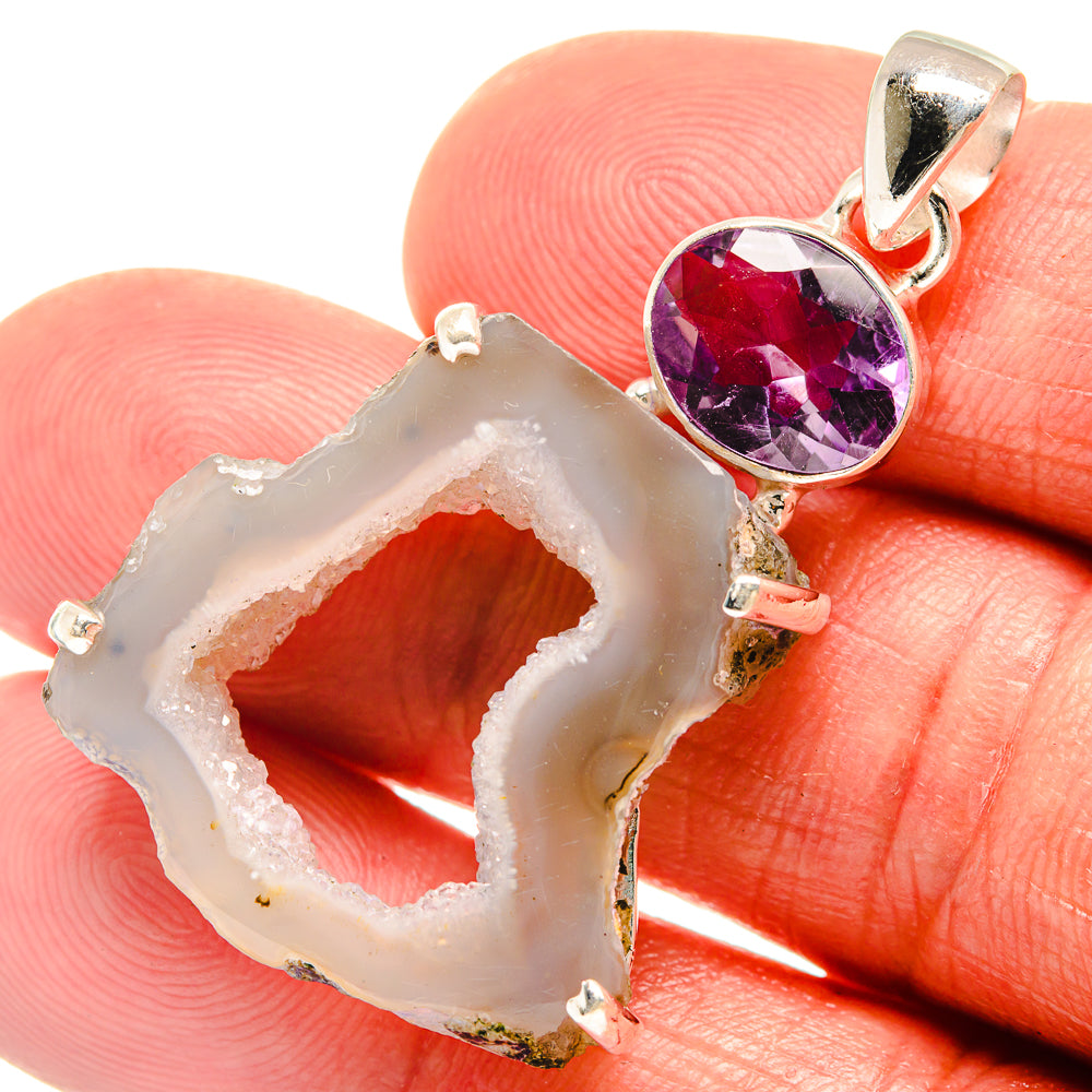Geode Slice Pendants handcrafted by Anasilvercos - PD23463