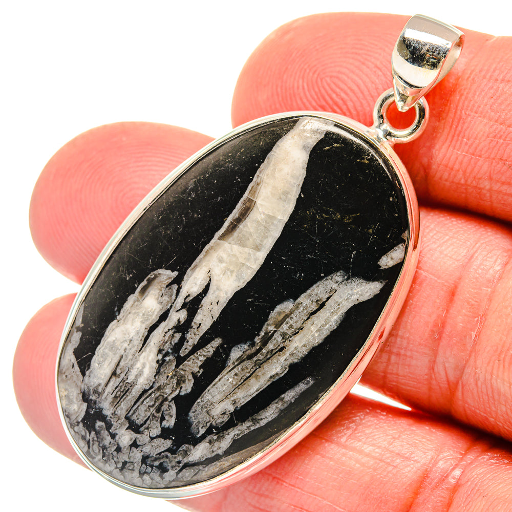 Chrysanthemum Stone Pendants handcrafted by Anasilvercos - PD23497