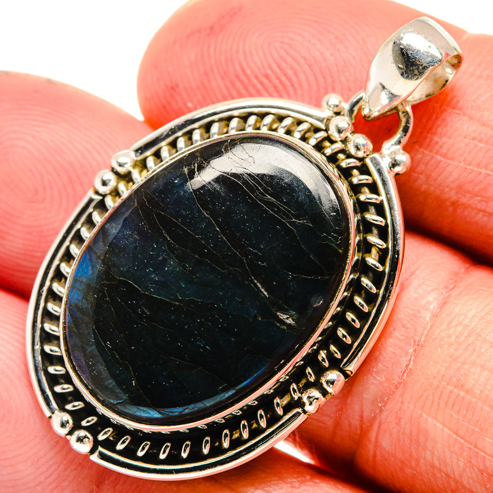 Labradorite Pendants handcrafted by Anasilvercos - PD23571