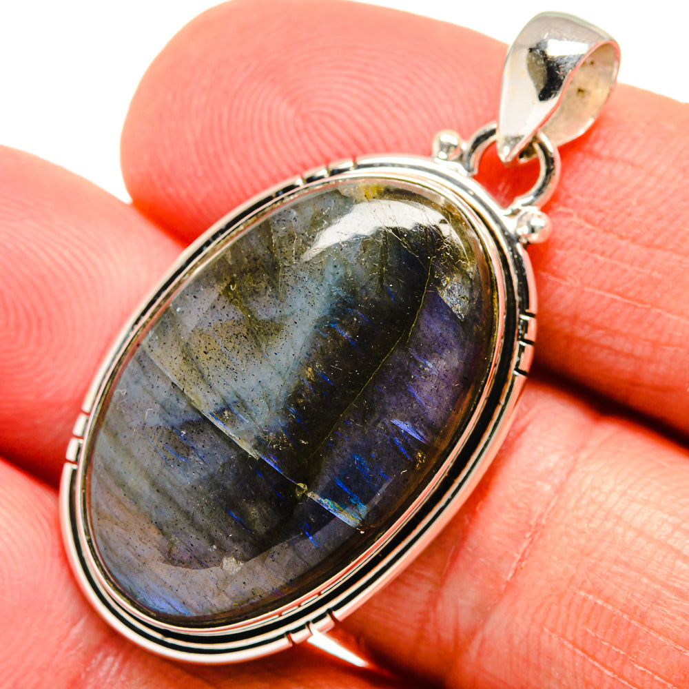 Labradorite Pendants handcrafted by Anasilvercos - PD23776