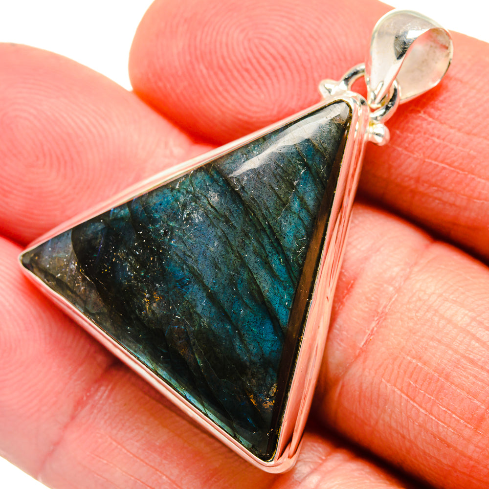 Labradorite Pendants handcrafted by Anasilvercos - PD23777