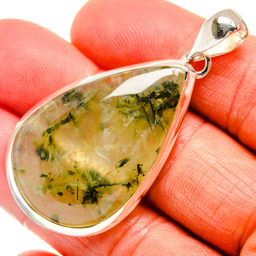Prehnite Pendants handcrafted by Anasilvercos - PD23841