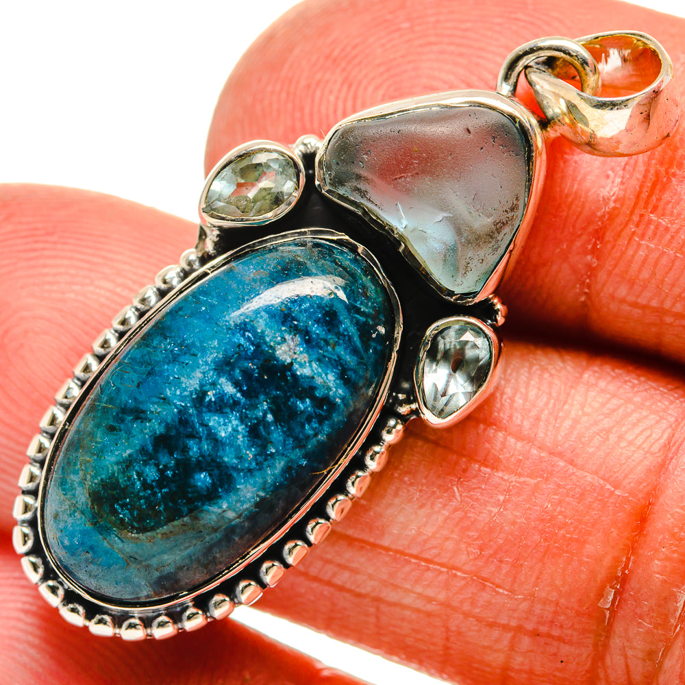 Apatite Pendants handcrafted by Anasilvercos - PD23968