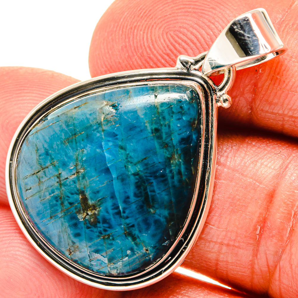 Apatite Pendants handcrafted by Anasilvercos - PD24060