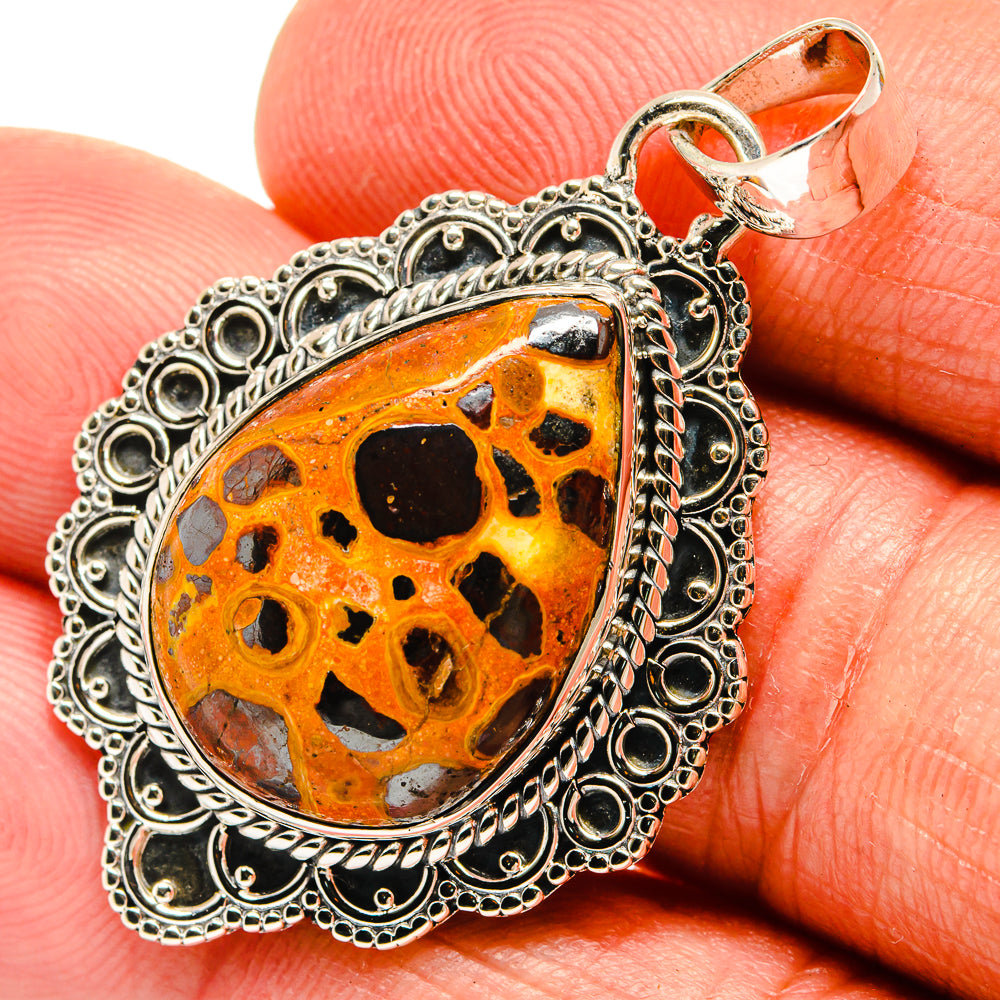 Bauxite Pendants handcrafted by Anasilvercos - PD24067