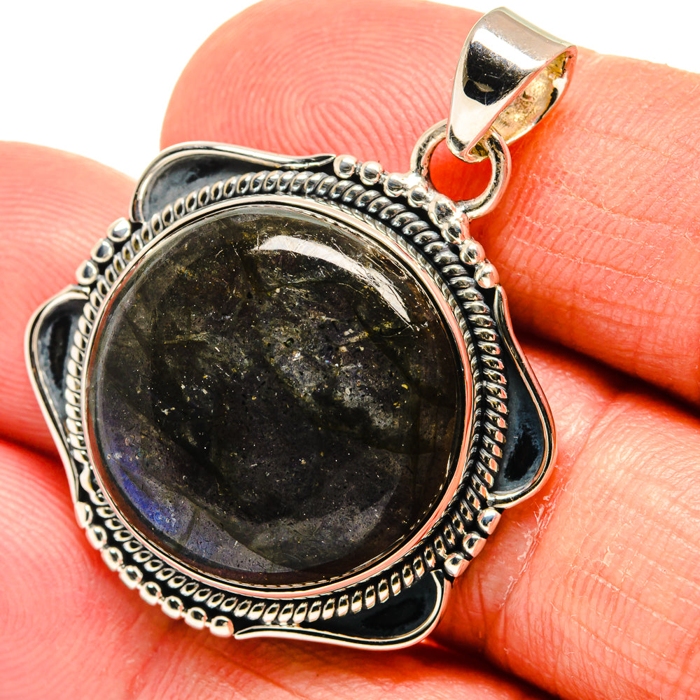 Labradorite Pendants handcrafted by Anasilvercos - PD24095