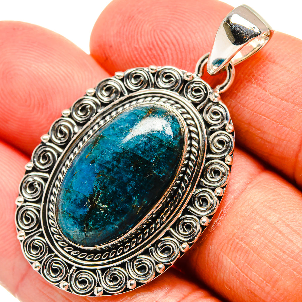Apatite Pendants handcrafted by Anasilvercos - PD24126