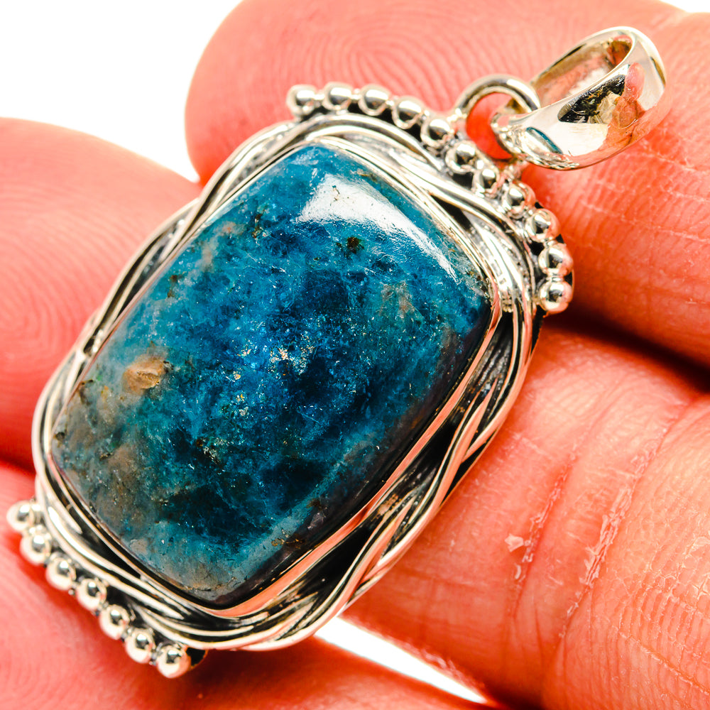 Apatite Pendants handcrafted by Anasilvercos - PD24185