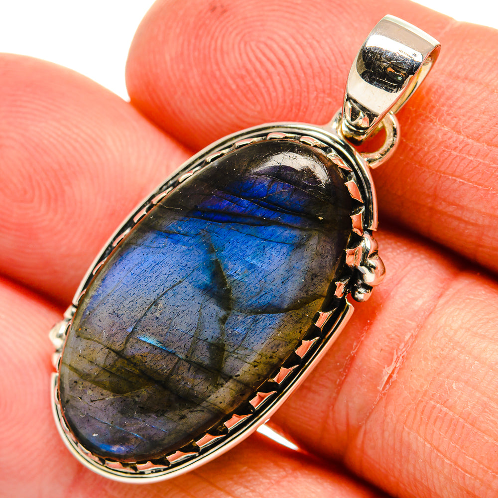 Labradorite Pendants handcrafted by Anasilvercos - PD24386