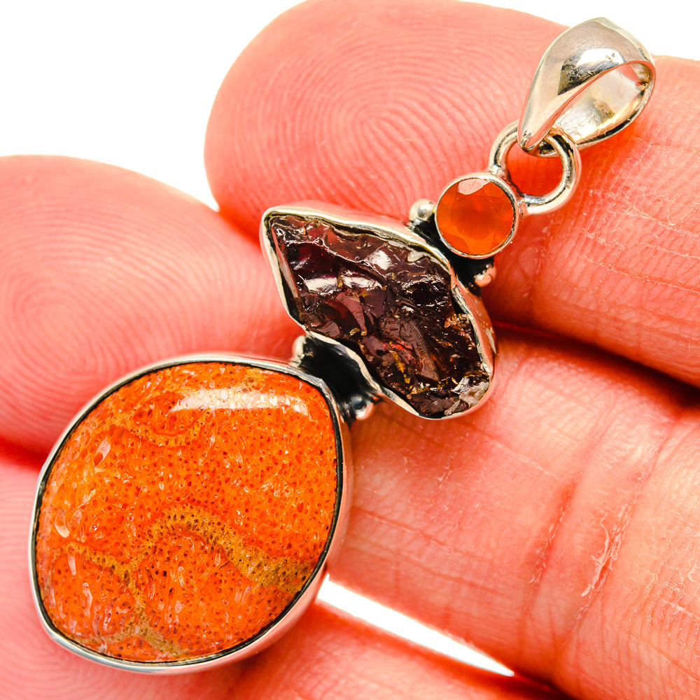 Sponge Coral Pendants handcrafted by Anasilvercos - PD24614