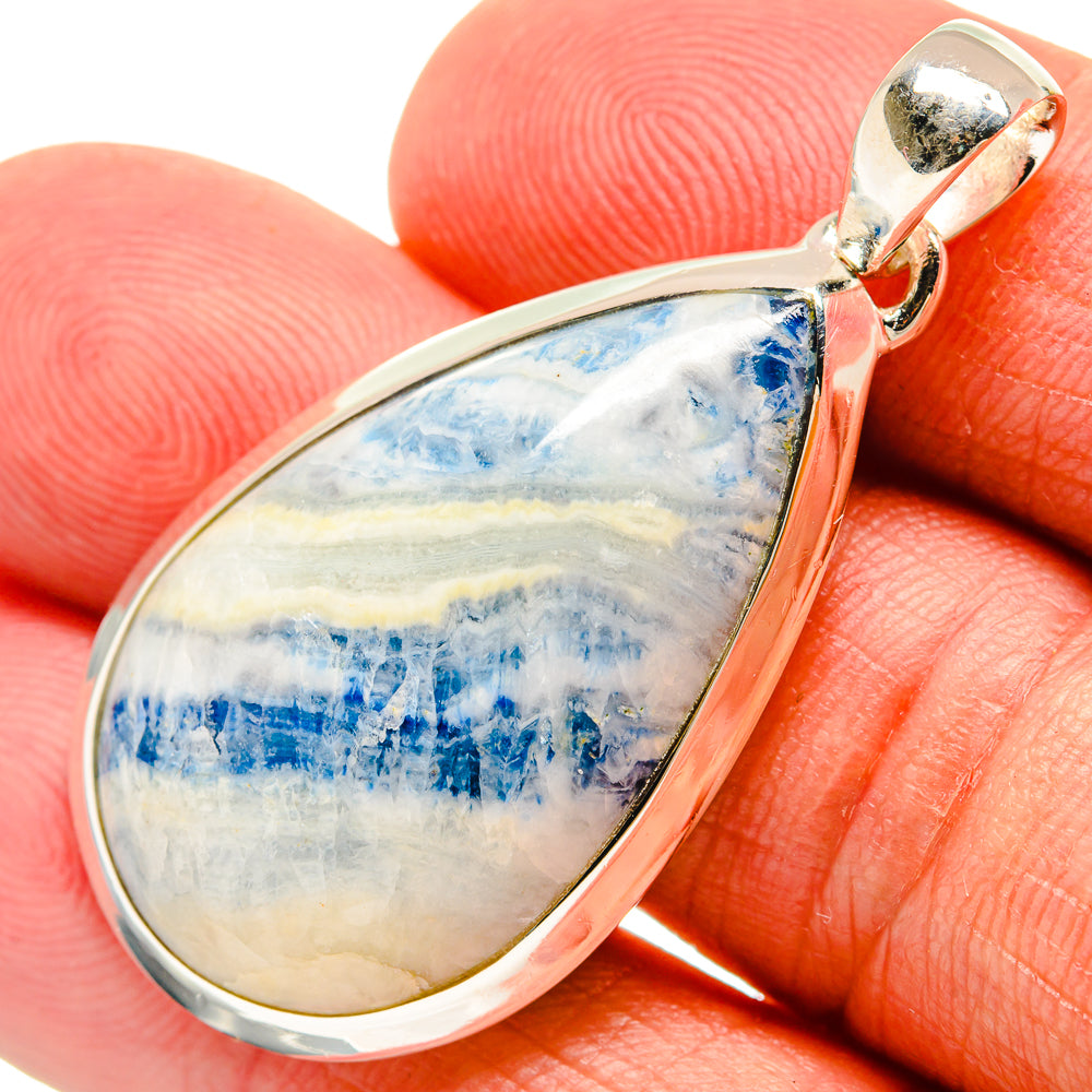 Blue Scheelite Pendants handcrafted by Anasilvercos - PD24678