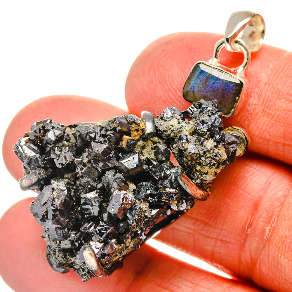 Bismuth Crystal Pendants handcrafted by Anasilvercos - PD24749