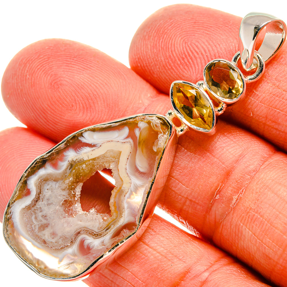 Occo Geode Pendants handcrafted by Anasilvercos - PD24787