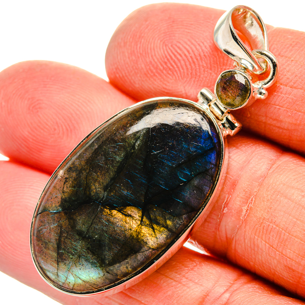 Labradorite Pendants handcrafted by Anasilvercos - PD24791