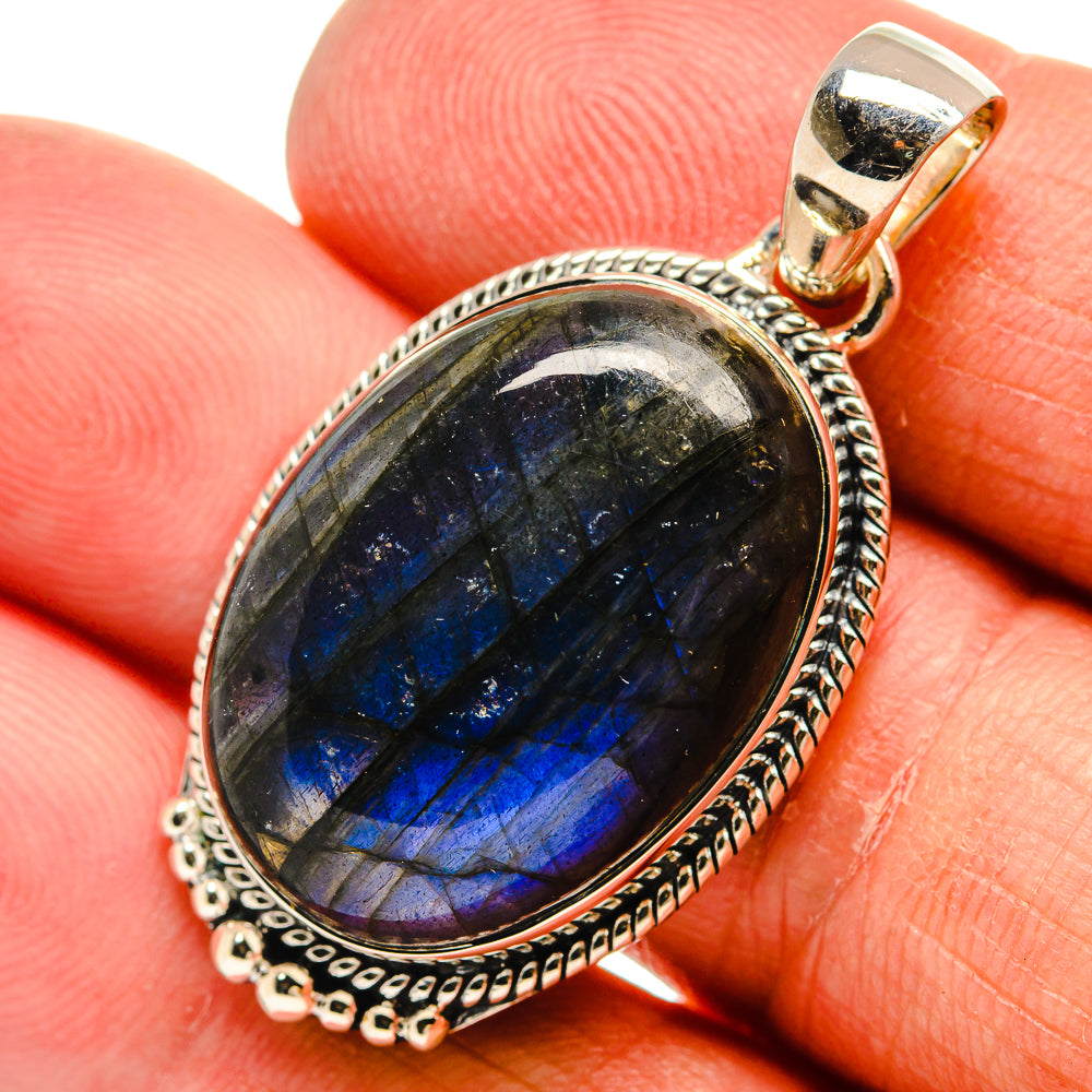 Labradorite Pendants handcrafted by Anasilvercos - PD24797