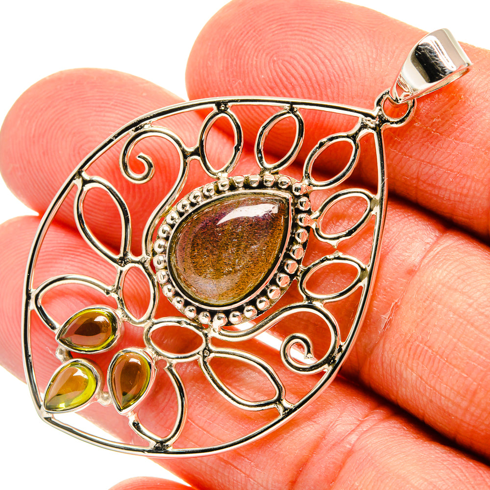 Labradorite Pendants handcrafted by Anasilvercos - PD24853