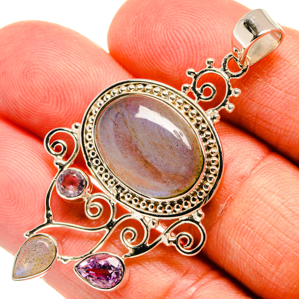 Labradorite Pendants handcrafted by Anasilvercos - PD24854