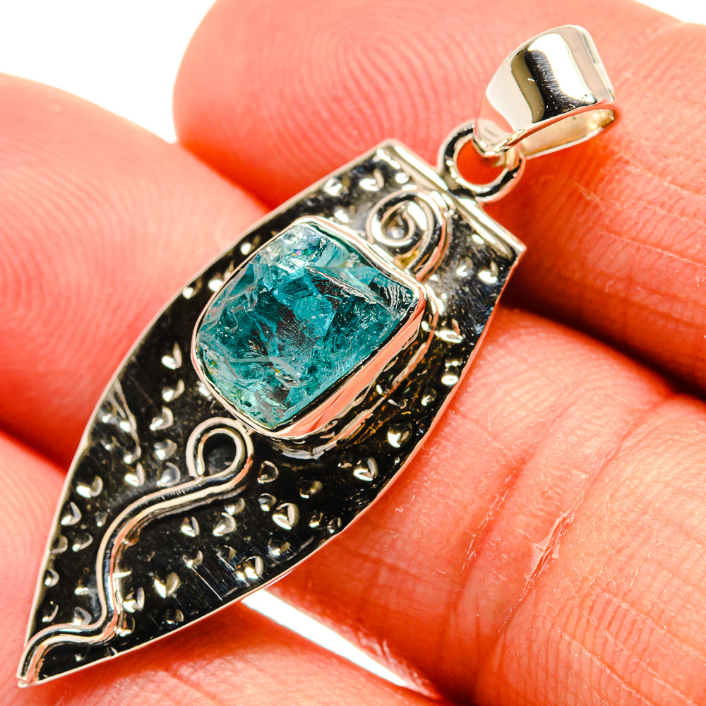 Apatite Pendants handcrafted by Anasilvercos - PD24906