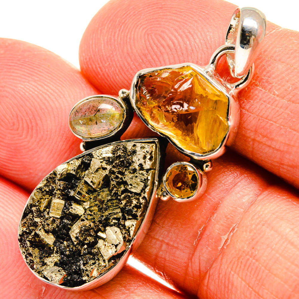 Pyrite Pendants handcrafted by Anasilvercos - PD25011