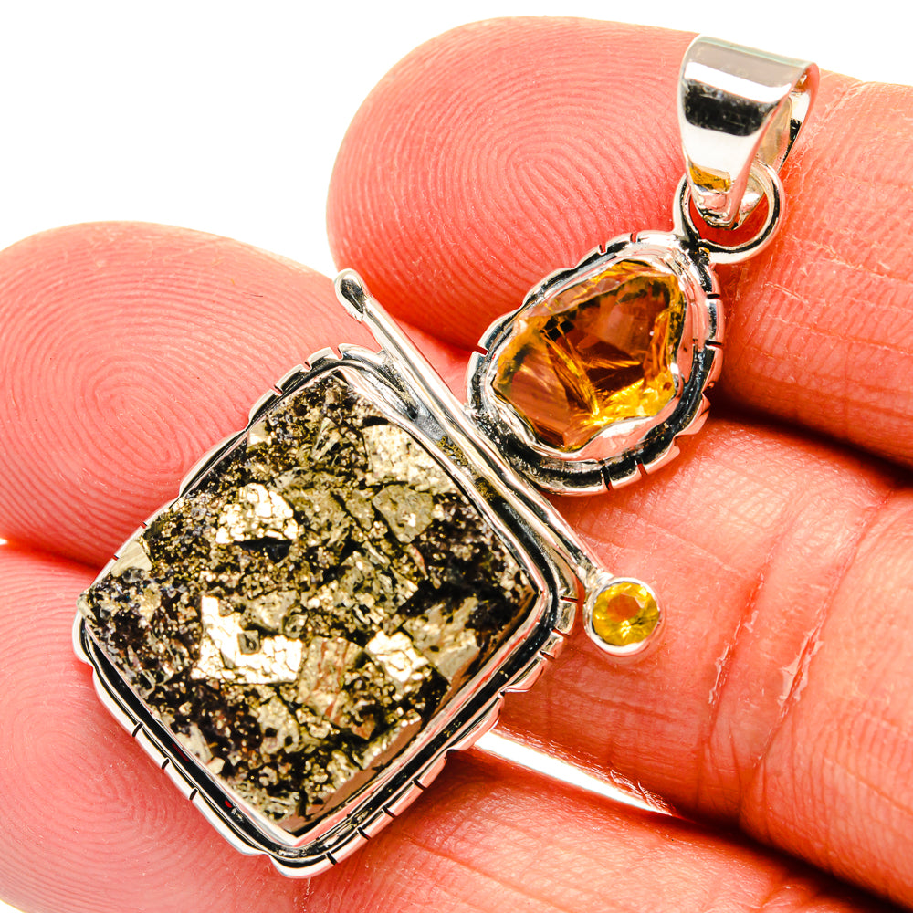 Pyrite Pendants handcrafted by Anasilvercos - PD25040