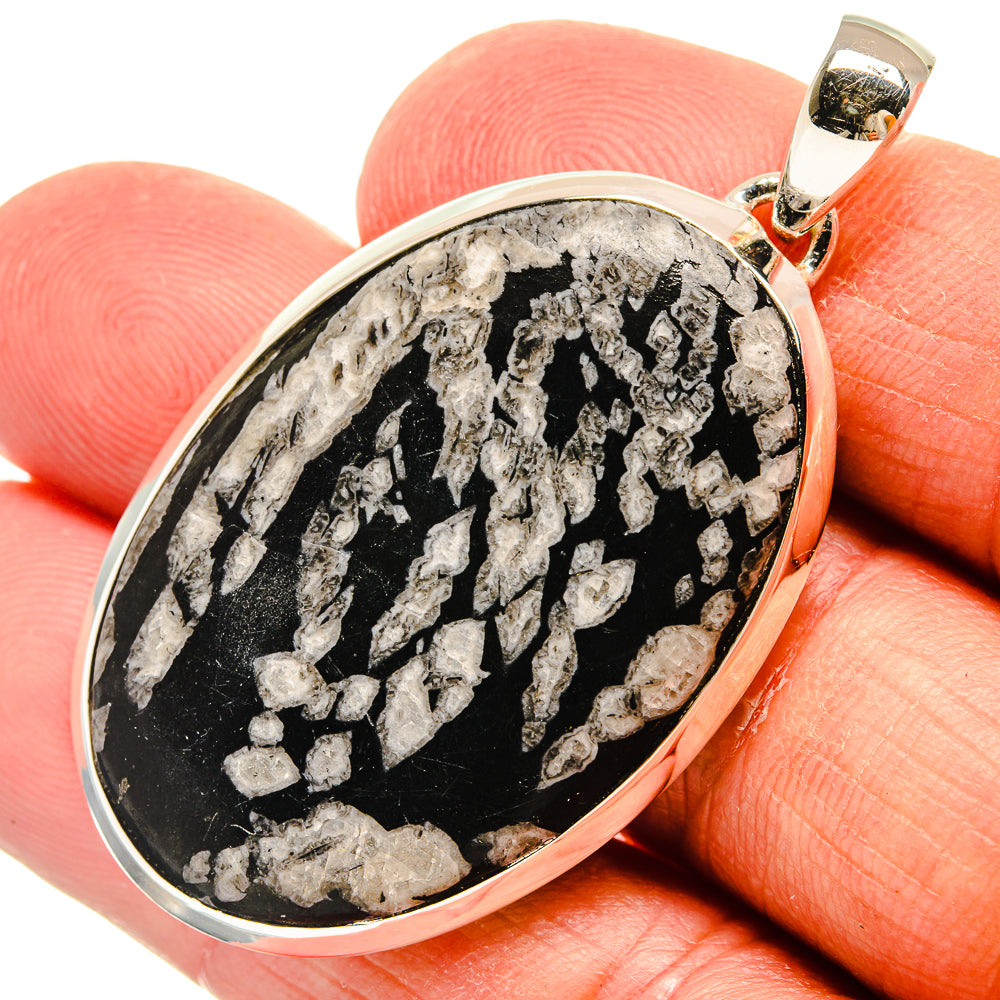Chrysanthemum Stone Pendants handcrafted by Anasilvercos - PD25063