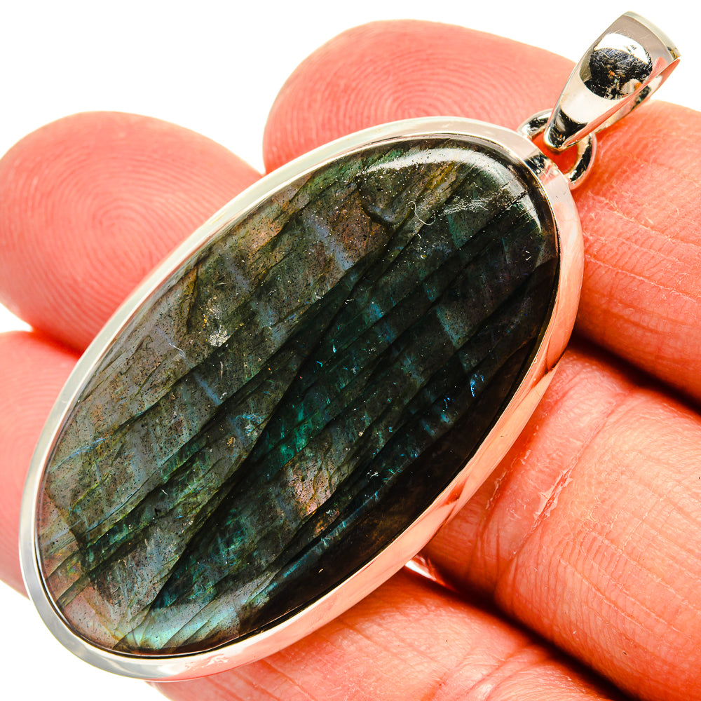 Labradorite Pendants handcrafted by Anasilvercos - PD25065