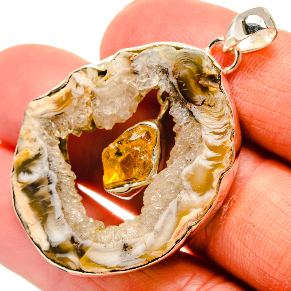 Occo Geode Pendants handcrafted by Anasilvercos - PD25158
