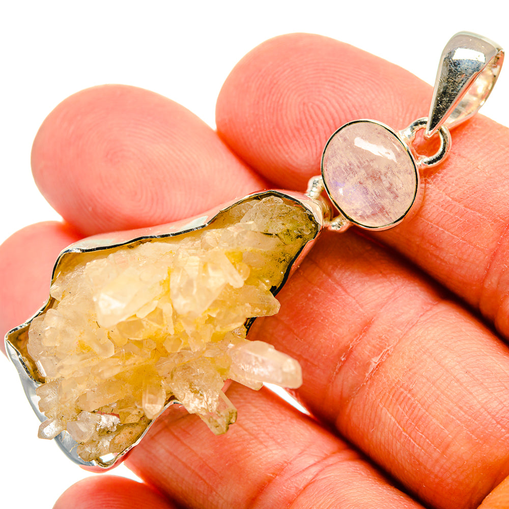 Citrine Crystal Pendants handcrafted by Anasilvercos - PD25170