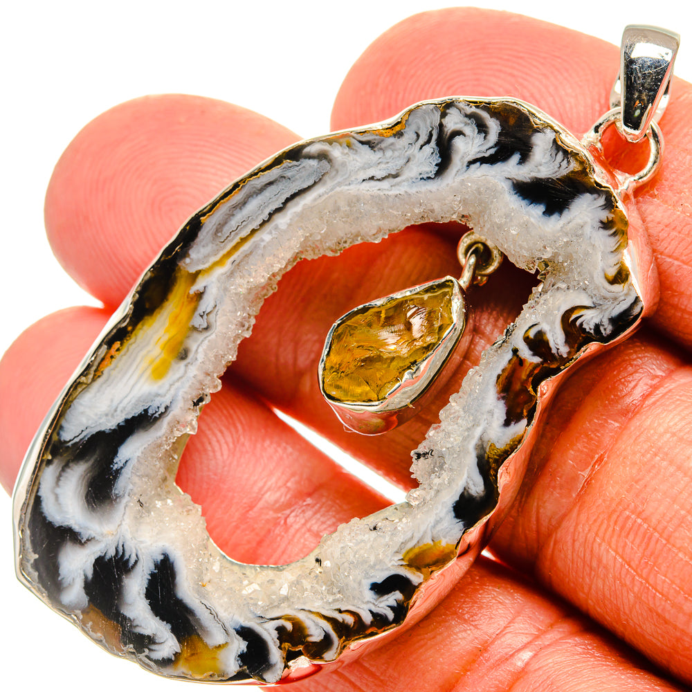 Occo Geode Pendants handcrafted by Anasilvercos - PD25270