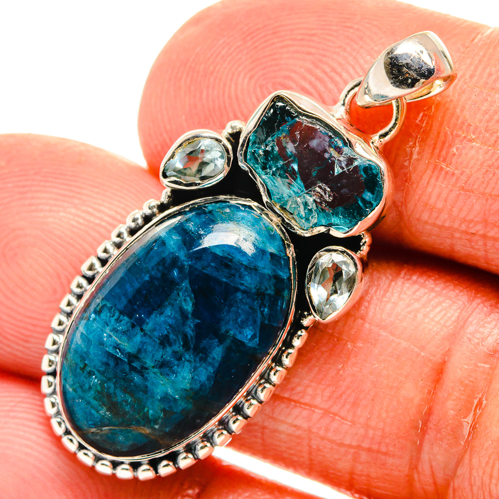 Apatite Pendants handcrafted by Anasilvercos - PD25300
