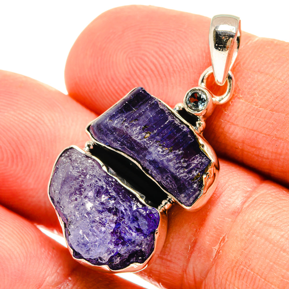 Tanzanite Pendants handcrafted by Anasilvercos - PD25336