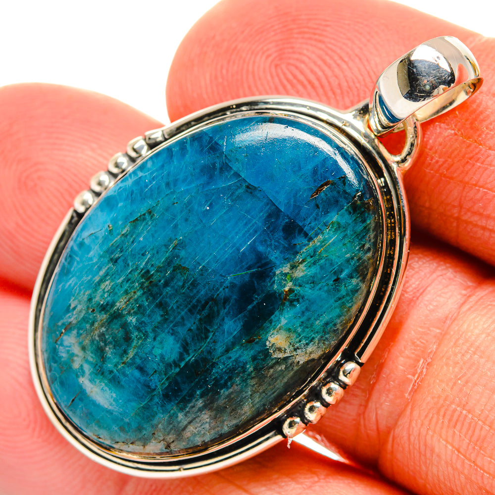 Apatite Pendants handcrafted by Anasilvercos - PD25405